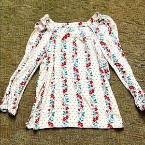 Old navy top (price only when bundled)